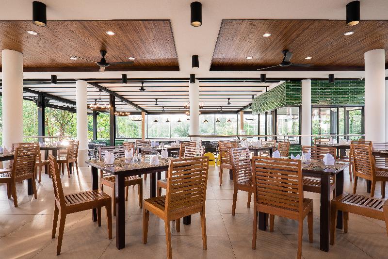 Holiday Ao Nang Beach Resort, Krabi - Restoran