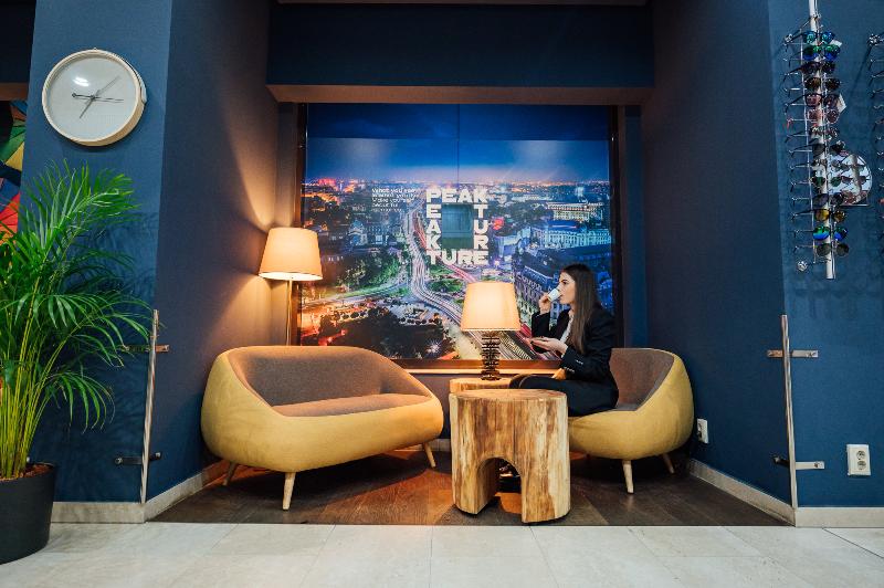 Peakture Hotel - Lobi