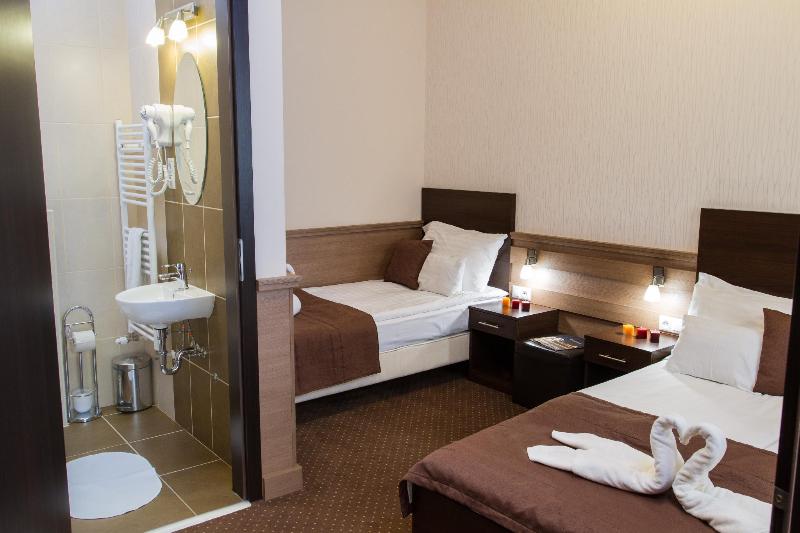 Central Hotel 21 - Genel