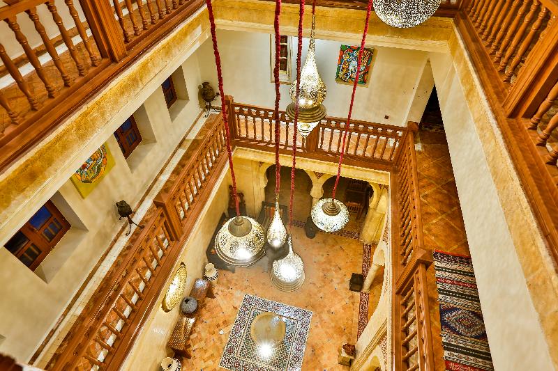 Riad Mimouna - Genel