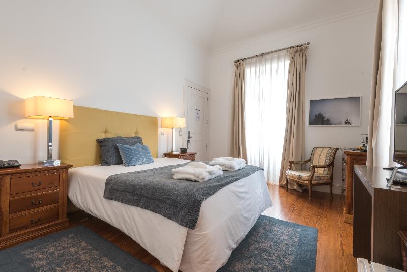 Arts In Hotel Conde Carvalhal - Oda