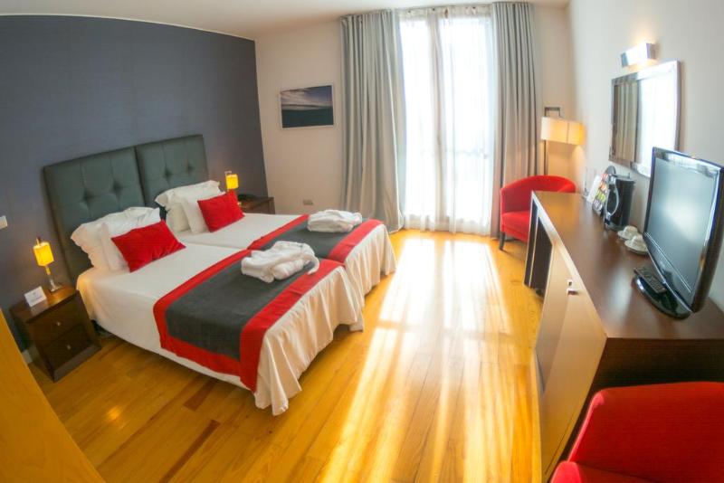 Arts In Hotel Conde Carvalhal - Oda