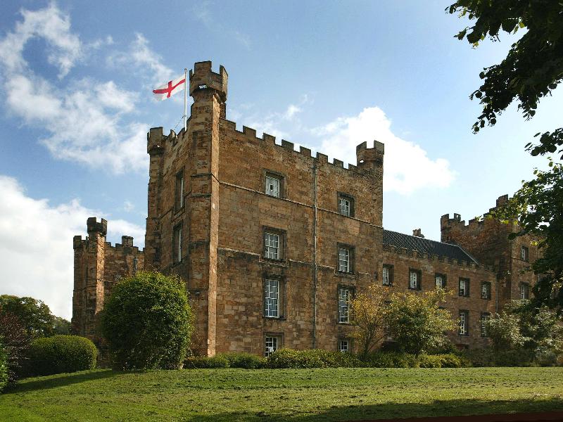 Lumley Castle - Genel