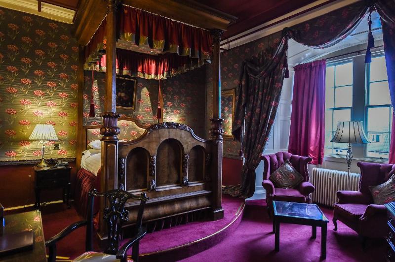 Lumley Castle - Oda