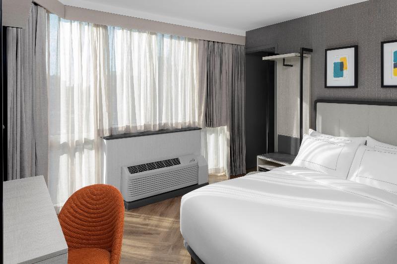 Voco Times Square South New York By IHG - Oda