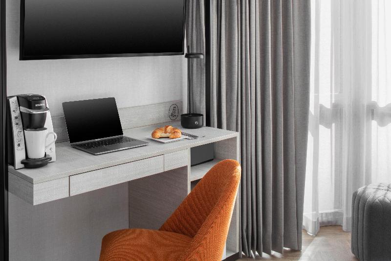 Voco Times Square South New York By IHG - Oda