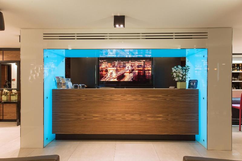 Boutique Hotel Victoria Budapest - Lobi