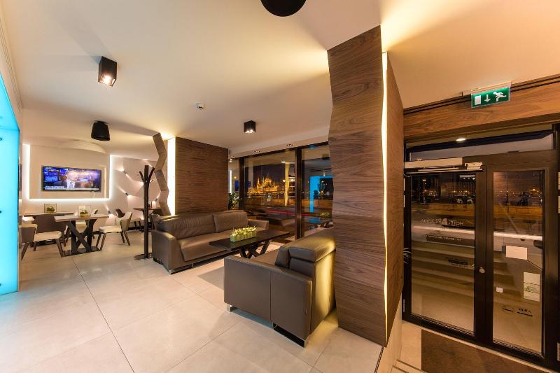 Boutique Hotel Victoria Budapest - Lobi