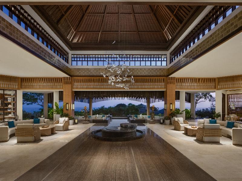 Umana Bali LXR Hotels and Resorts - Lobi