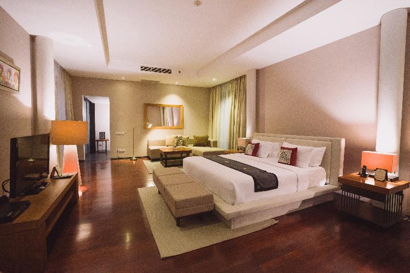 The Javana Royal Villas - Oda