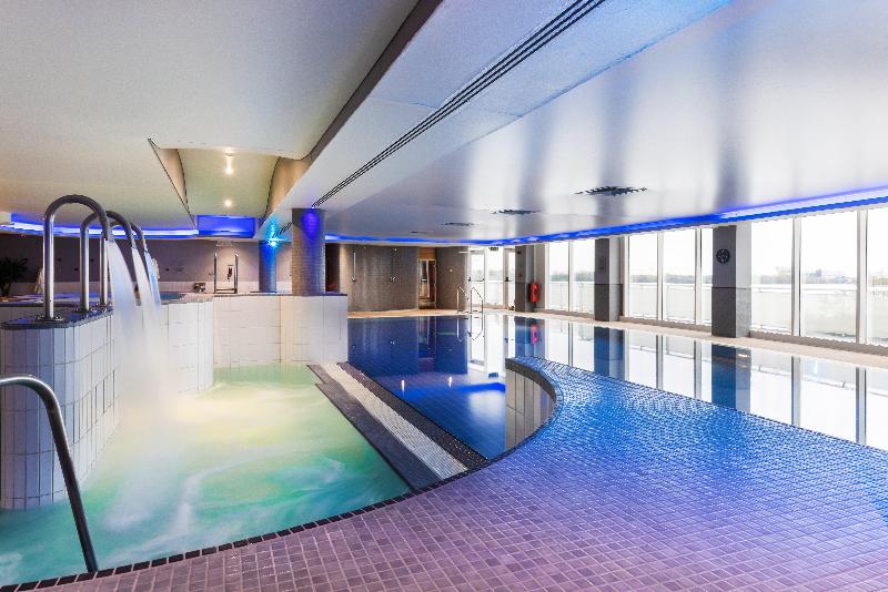 voco St David's Cardiff, an IHG Hotel - Havuz