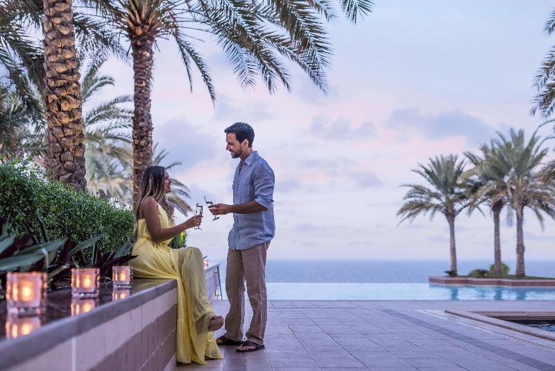 Al Husn Hotel Muscat - Havuz
