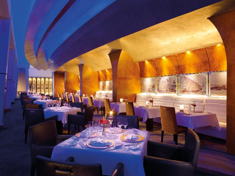 Al Husn Hotel Muscat - Restoran