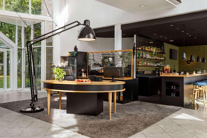Vienna House Easy by Wyndham Bad Oeynhausen - Lobi