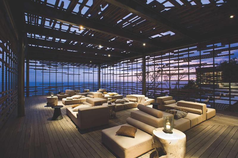 Alila Villas Uluwatu - Bar