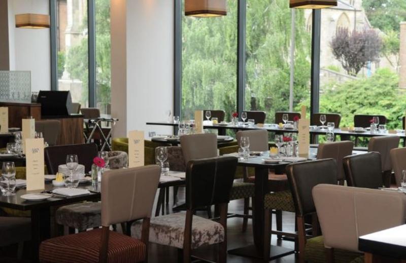 Leonardo Hotel Derby - Restoran