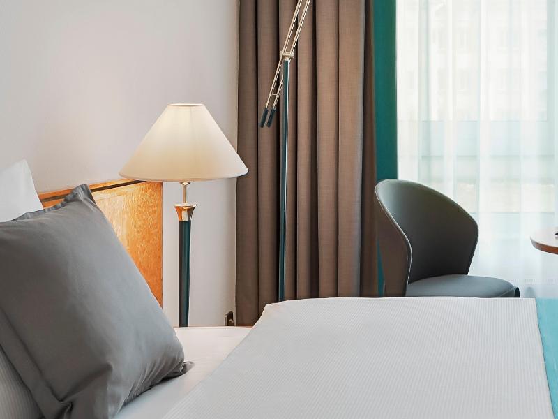 Dorint Hotel Dresden - Oda