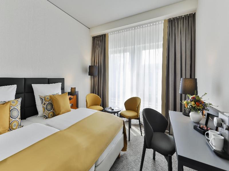 Dorint Hotel Dresden - Oda