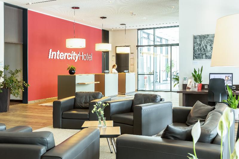 IntercityHotel Dresden - Lobi
