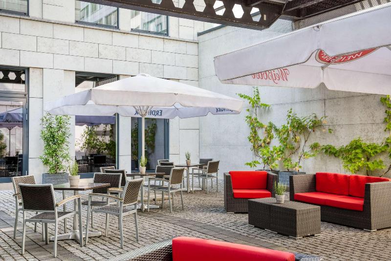 IntercityHotel Dresden - Genel