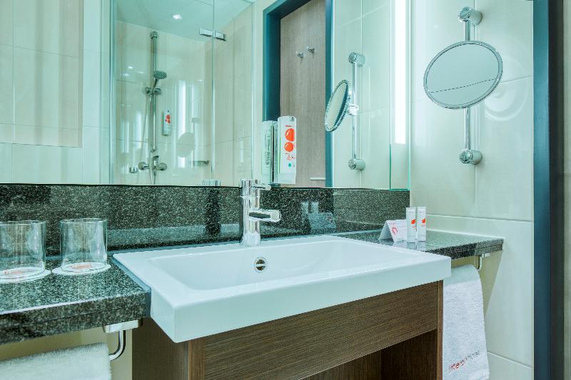 IntercityHotel Dresden - Oda