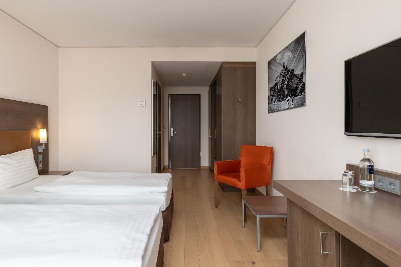 IntercityHotel Dresden - Oda