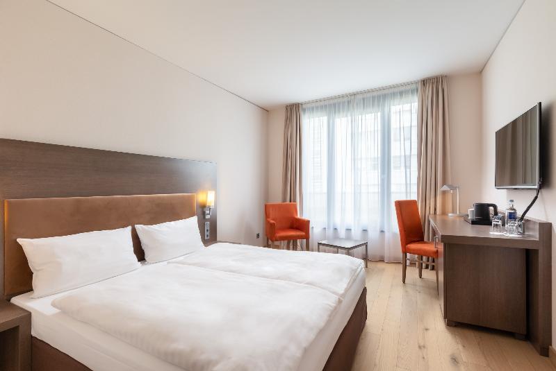 IntercityHotel Dresden - Oda