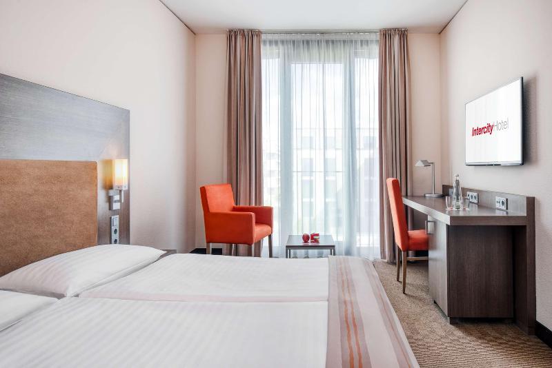 IntercityHotel Dresden - Oda