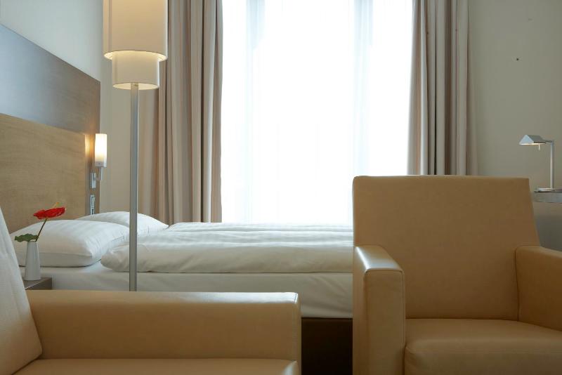 IntercityHotel Dresden - Oda