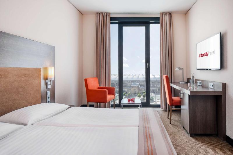 IntercityHotel Dresden - Oda