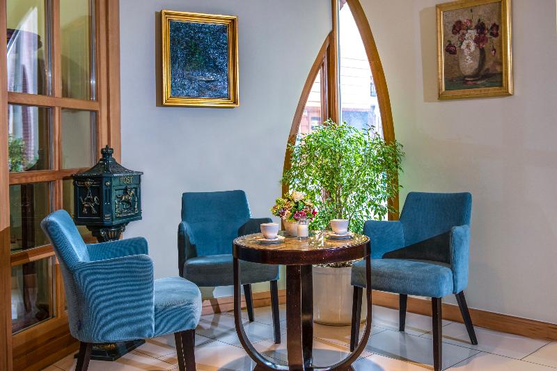 Corvin Hotel Budapest-Sissi wing - Lobi