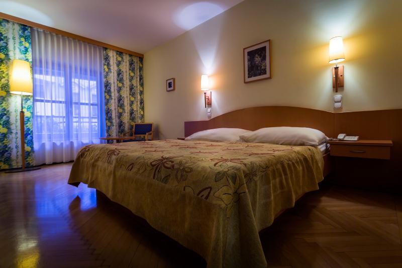 Corvin Hotel Budapest-Sissi wing - Oda