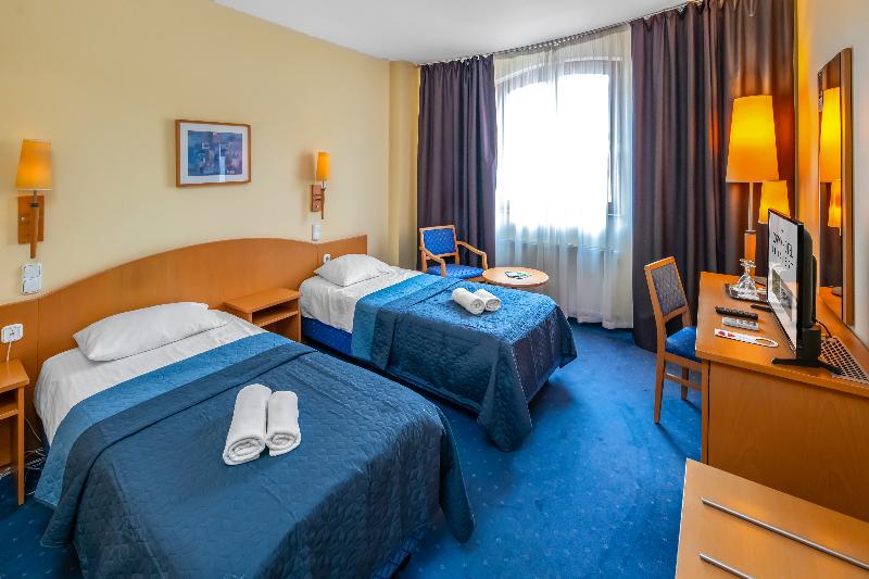 Corvin Hotel Budapest-Sissi wing - Oda