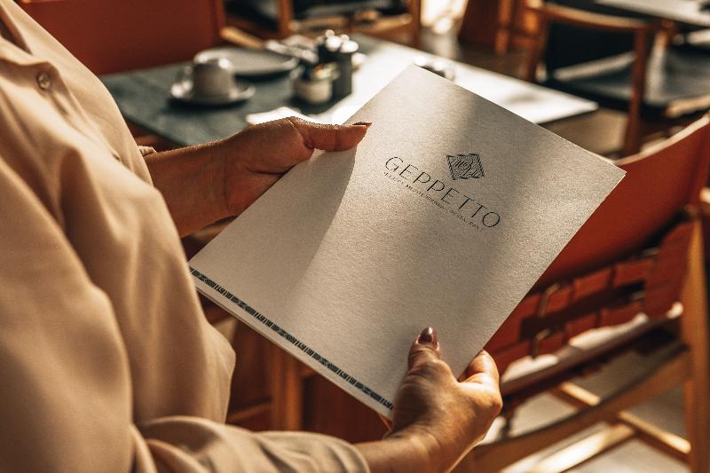 M Boutique Hotel - Designed for Adults - Restoran