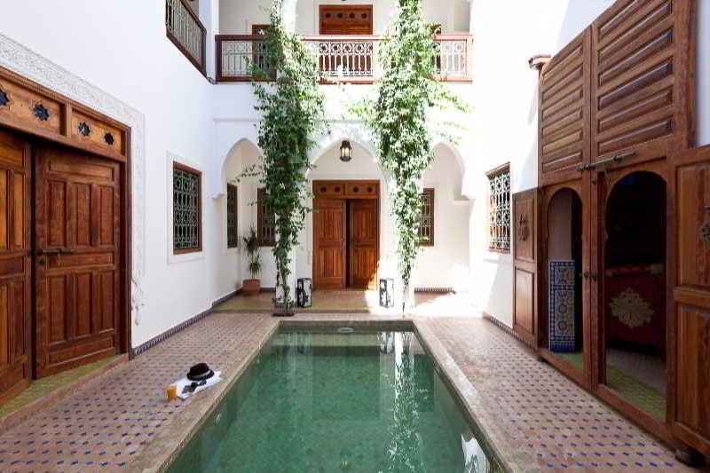 Riad Les Bougainvillers - Havuz