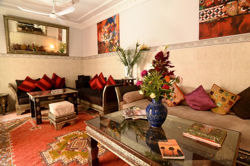 Riad Shaden - Genel