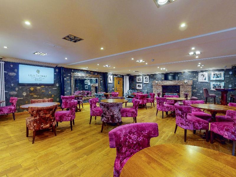 Old Thorns Hotel, Golf and Country Estate - Bar