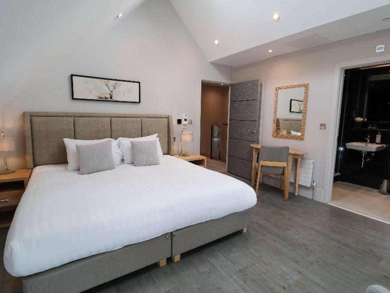 Old Thorns Hotel, Golf and Country Estate - Oda
