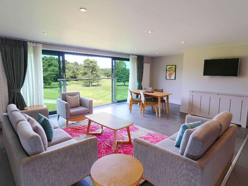 Old Thorns Hotel, Golf and Country Estate - Oda