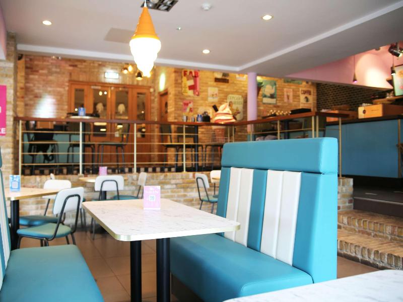 Old Thorns Hotel, Golf and Country Estate - Restoran