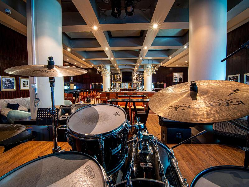 Novotel Dünya Ticaret Merkezi Dubai - Bar