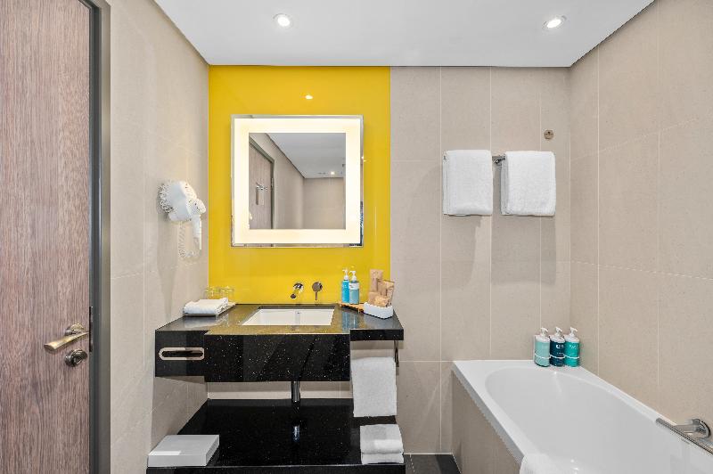 Novotel Dünya Ticaret Merkezi Dubai - Oda
