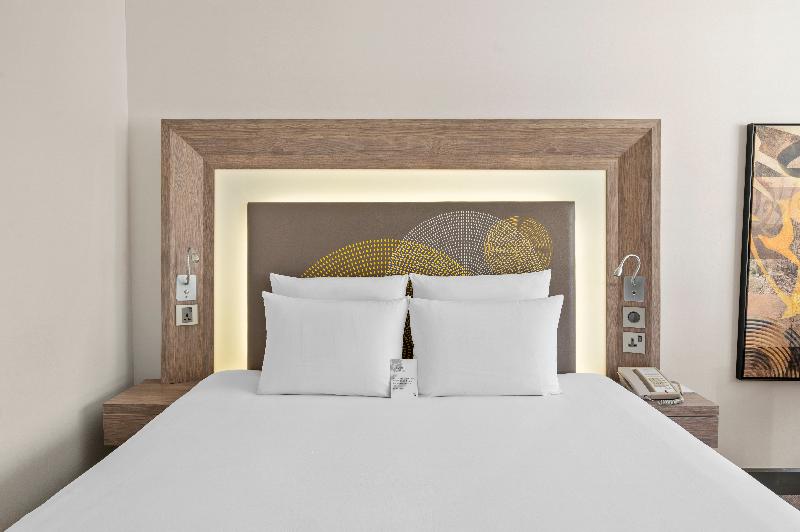 Novotel Dünya Ticaret Merkezi Dubai - Oda