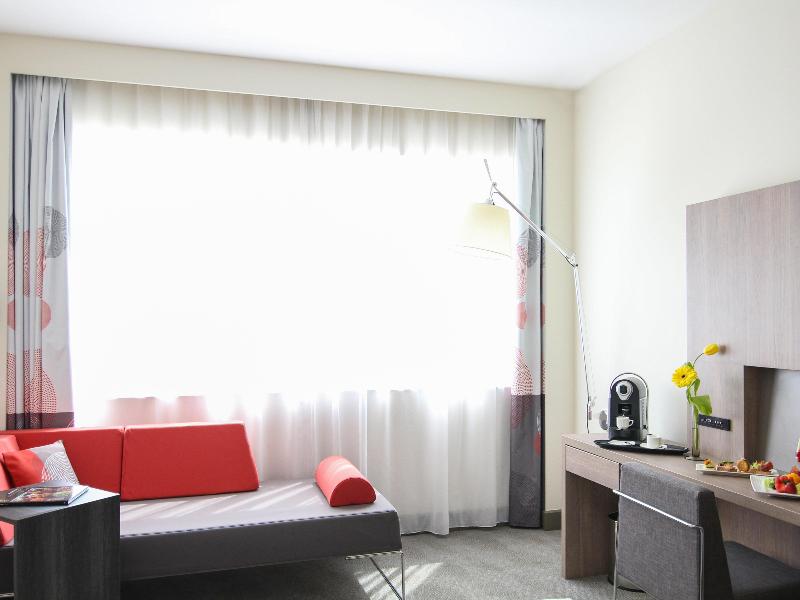 Novotel Dünya Ticaret Merkezi Dubai - Oda