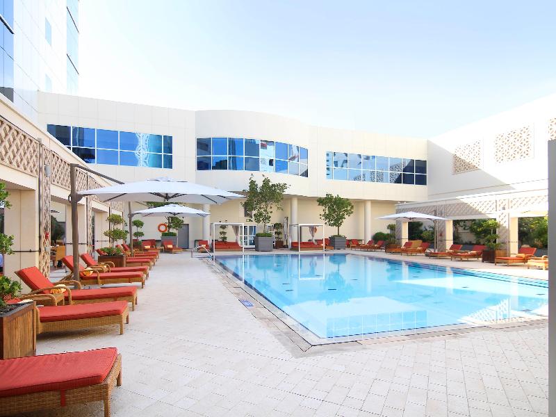 Novotel Dünya Ticaret Merkezi Dubai - Havuz