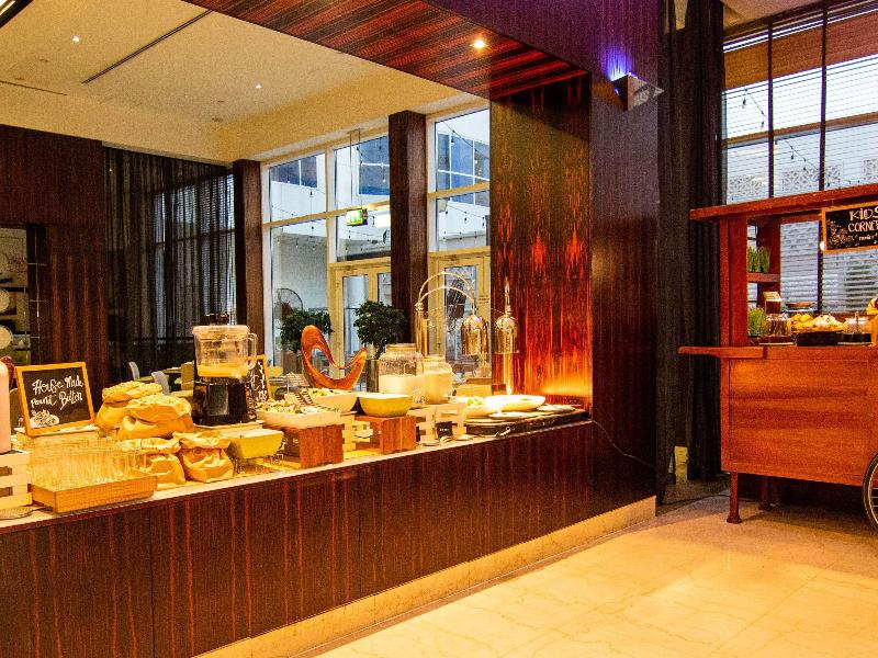 Novotel Dünya Ticaret Merkezi Dubai - Restoran