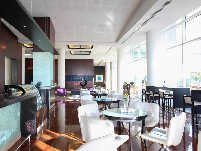 Novotel Dünya Ticaret Merkezi Dubai - Restoran