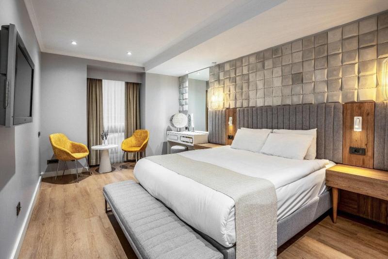 ADM Grand Hotel - Genel