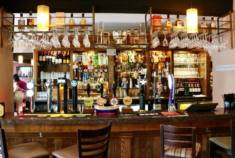 Old Mill Inn - Bar