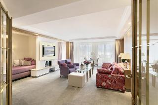 Bayerischer Hof otel fotoğrafı